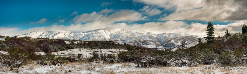 Spectacular alpine country with heavy snow and a variety of features.